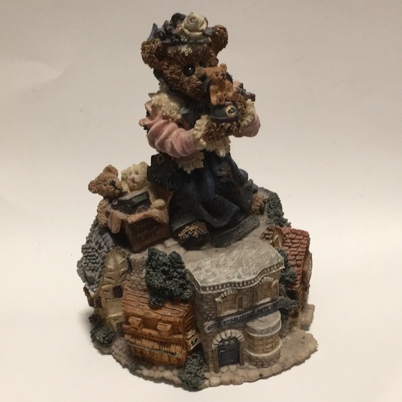 1994-96 Boyds Bears Wind-up Musical Figurine (Plays “My Favorite Things”) - Picture 1 of 16